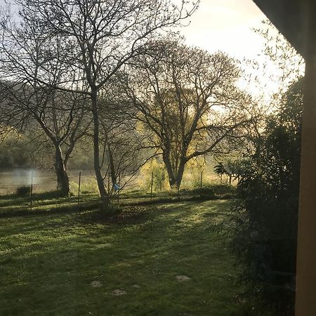 Отель La Sequana Moisson Экстерьер фото